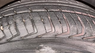 Used 2018 Datsun Redi-GO [2015-2019] T(O) 1.0 AMT Petrol Automatic tyres RIGHT FRONT TYRE TREAD VIEW