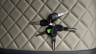 Used 2019 Maruti Suzuki Alto K10 [2014-2019] VXi Petrol Manual extra CAR KEY VIEW