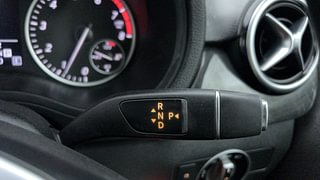 Used 2012 Mercedes-Benz B-Class [2012-2015] B180 Sport Petrol Petrol Automatic interior GEAR  KNOB VIEW