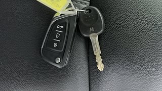 Used 2019 Hyundai New Santro 1.1 Sportz CNG Petrol+cng Manual extra CAR KEY VIEW