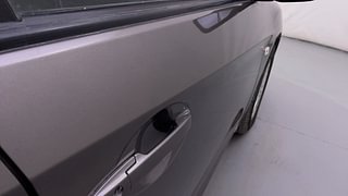 Used 2015 Honda Mobilio [2014-2017] V Petrol Petrol Manual dents MINOR SCRATCH