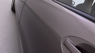Used 2015 Honda Mobilio [2014-2017] V Petrol Petrol Manual dents MINOR DENT