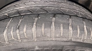 Used 2014 volkswagen Vento 1.6L Comfortline Diesel Diesel Manual tyres LEFT FRONT TYRE TREAD VIEW