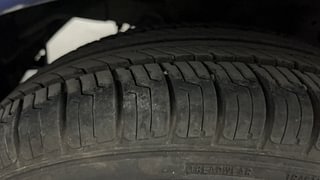 Used 2014 Hyundai Eon [2011-2018] Magna + Petrol Manual tyres RIGHT REAR TYRE TREAD VIEW