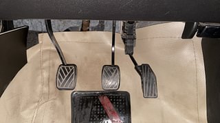 Used 2019 Maruti Suzuki Swift [2017-2021] VXi Petrol Manual interior PEDALS VIEW