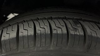 Used 2014 Hyundai Eon [2011-2018] Magna + Petrol Manual tyres LEFT FRONT TYRE TREAD VIEW