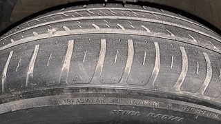 Used 2019 Maruti Suzuki Swift [2017-2021] VXi Petrol Manual tyres LEFT FRONT TYRE TREAD VIEW