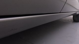 Used 2019 Maruti Suzuki Swift [2017-2021] VXi Petrol Manual dents MINOR SCRATCH
