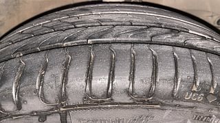Used 2015 Honda Mobilio [2014-2017] V Petrol Petrol Manual tyres RIGHT FRONT TYRE TREAD VIEW