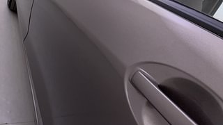 Used 2015 Honda Mobilio [2014-2017] V Petrol Petrol Manual dents MINOR SCRATCH