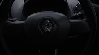 Used 2017 Renault Kwid [2015-2019] 1.0 RXT AMT Opt Petrol Automatic top_features Airbags