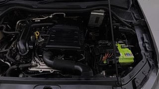 Used 2020 Volkswagen Polo Highline Plus 1.0L TSI Petrol Manual engine ENGINE LEFT SIDE VIEW