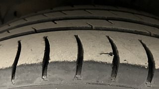 Used 2019 Ford Freestyle [2017-2021] Trend Plus 1.2 Ti-VCT Petrol Manual tyres LEFT FRONT TYRE TREAD VIEW