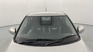 Used 2017 Maruti Suzuki Swift [2011-2017] VDi Diesel Manual exterior FRONT WINDSHIELD VIEW