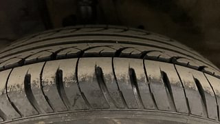 Used 2019 Honda Amaze [2018-2021] 1.2 VX i-VTEC Petrol Manual tyres LEFT FRONT TYRE TREAD VIEW
