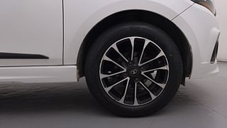 Used 2019 Tata Tiago [2018-2020] JTP 1.2RT 110PS BS-IV Petrol Manual tyres RIGHT FRONT TYRE RIM VIEW