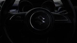 Used 2019 Maruti Suzuki Swift [2017-2021] VXi Petrol Manual top_features Airbags
