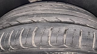 Used 2019 Ford EcoSport [2017-2020] Titanium + 1.5L Ti-VCT AT Petrol Automatic tyres RIGHT REAR TYRE TREAD VIEW