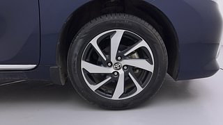 Used 2022 Toyota Glanza V Petrol Manual tyres RIGHT FRONT TYRE RIM VIEW
