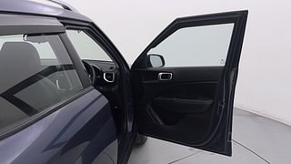 Used 2022 Hyundai Venue [2019-2022] SX 1.0 (O) Turbo iMT Petrol Manual interior RIGHT FRONT DOOR OPEN VIEW