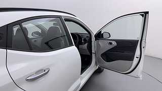 Used 2023 Hyundai Grand i10 Nios Asta 1.2 Kappa VTVT Petrol Manual interior RIGHT FRONT DOOR OPEN VIEW