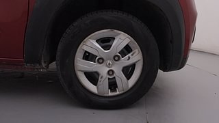 Used 2017 Renault Kwid [2017-2019] RXT 1.0 SCE Special Petrol Manual tyres RIGHT FRONT TYRE RIM VIEW