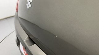 Used 2019 Maruti Suzuki Swift [2017-2021] VXI AMT Petrol Automatic dents MINOR DENT