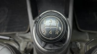 Used 2013 Hyundai i20 [2012-2014] Magna 1.2 Petrol Manual interior GEAR  KNOB VIEW