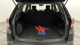 Used 2018 Hyundai Creta [2018-2020] 1.6 SX OPT VTVT Petrol Manual interior DICKY INSIDE VIEW