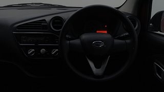 Used 2018 Datsun Redi-GO [2015-2019] T(O) 1.0 AMT Petrol Automatic interior STEERING VIEW