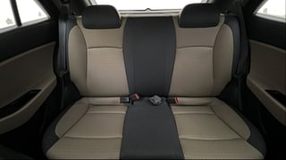 Used 2015 Hyundai Elite i20 [2014-2018] Magna 1.2 Petrol Manual interior REAR SEAT CONDITION VIEW