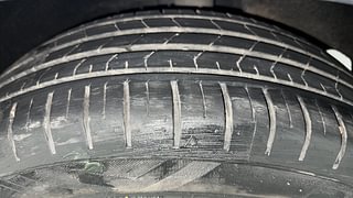 Used 2015 Maruti Suzuki Baleno [2015-2019] Alpha Petrol Petrol Manual tyres LEFT REAR TYRE TREAD VIEW