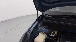Used 2022 Hyundai Venue [2019-2022] SX 1.0 (O) Turbo iMT Petrol Manual engine ENGINE RIGHT SIDE HINGE & APRON VIEW