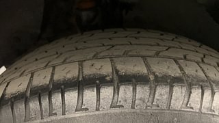 Used 2016 Hyundai Creta [2015-2018] 1.6 SX Plus Petrol Petrol Manual tyres RIGHT REAR TYRE TREAD VIEW
