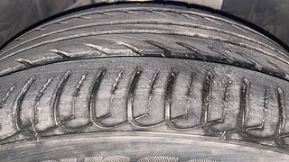 Used 2019 Ford EcoSport [2017-2020] Titanium + 1.5L Ti-VCT AT Petrol Automatic tyres RIGHT FRONT TYRE TREAD VIEW