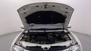 Used 2015 Renault Duster [2012-2015] RxL Petrol Petrol Manual engine ENGINE & BONNET OPEN FRONT VIEW