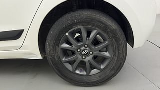 Used 2018 Hyundai Elite i20 [2018-2020] Asta CVT Petrol Automatic tyres LEFT REAR TYRE RIM VIEW