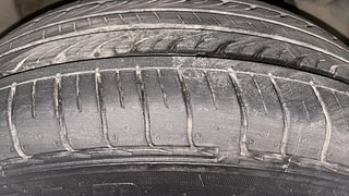 Used 2016 Ford EcoSport [2015-2017] Trend+ 1.0L EcoBoost Petrol Manual tyres RIGHT FRONT TYRE TREAD VIEW