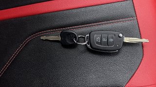 Used 2022 Hyundai New i20 Sportz 1.2 IVT Petrol Automatic extra CAR KEY VIEW