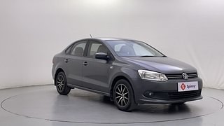 Used 2014 volkswagen Vento 1.6L Comfortline Diesel Diesel Manual exterior RIGHT FRONT CORNER VIEW