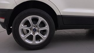 Used 2019 Ford EcoSport [2017-2020] Titanium + 1.5L Ti-VCT AT Petrol Automatic tyres RIGHT REAR TYRE RIM VIEW