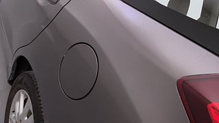 Used 2015 Honda Mobilio [2014-2017] V Petrol Petrol Manual dents MINOR DENT