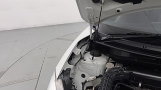Used 2023 Maruti Suzuki Swift VXI Petrol Manual engine ENGINE RIGHT SIDE HINGE & APRON VIEW