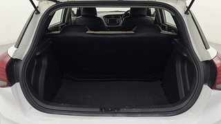 Used 2018 Hyundai Elite i20 [2018-2020] Asta CVT Petrol Automatic interior DICKY INSIDE VIEW