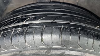 Used 2018 Hyundai Elite i20 [2018-2020] Asta CVT Petrol Automatic tyres RIGHT REAR TYRE TREAD VIEW
