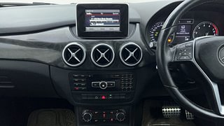 Used 2012 Mercedes-Benz B-Class [2012-2015] B180 Sport Petrol Petrol Automatic interior MUSIC SYSTEM & AC CONTROL VIEW