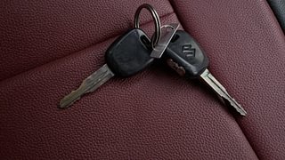 Used 2014 Maruti Suzuki Alto 800 [2012-2016] Vxi Petrol Manual extra CAR KEY VIEW