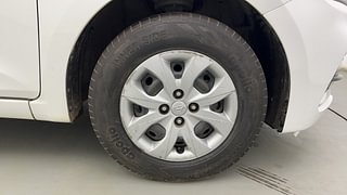 Used 2019 Hyundai Elite i20 [2018-2020] Sportz Plus CVT Petrol Automatic tyres RIGHT FRONT TYRE RIM VIEW