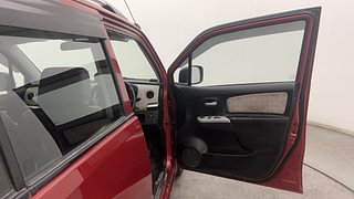 Used 2016 Maruti Suzuki Wagon R 1.0 [2010-2019] VXi Petrol Manual interior RIGHT FRONT DOOR OPEN VIEW
