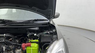 Used 2019 Maruti Suzuki Swift [2017-2021] VXI AMT Petrol Automatic engine ENGINE LEFT SIDE HINGE & APRON VIEW